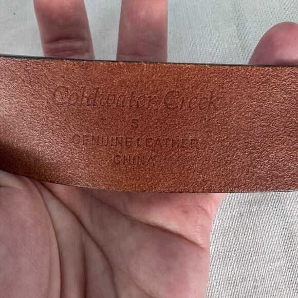 Coldwater Creek Women’s sz S Genuine Leather Elephant Embossed Belt Brown - Picture 8 of 10